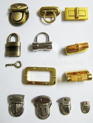 廠家直銷鋅合金狗扣鉤扣 箱包服裝配件優(yōu)選，東莞長(zhǎng)安協(xié)鑫專注品質(zhì)與價(jià)格優(yōu)勢(shì)